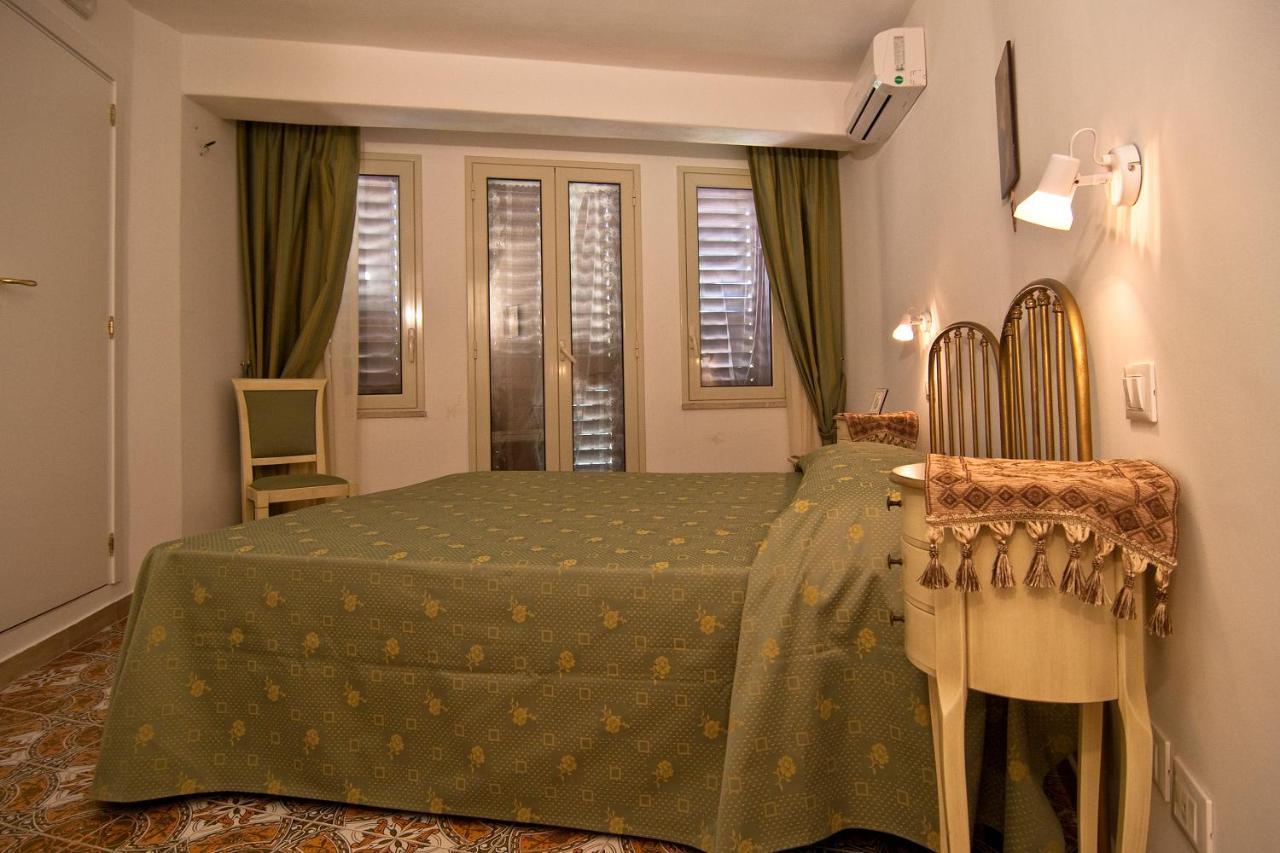 B&B U Palmentu Taormina Exterior photo