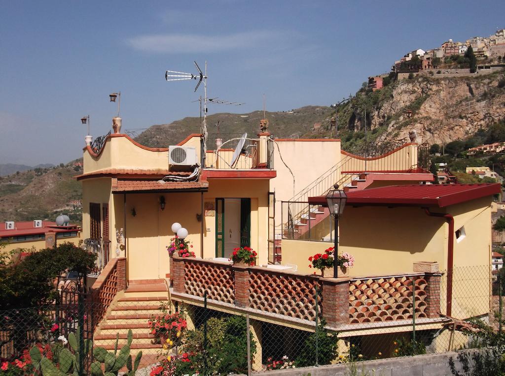 B&B U Palmentu Taormina Exterior photo