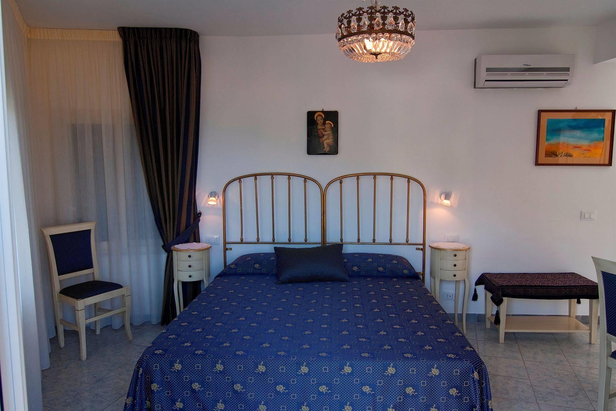 B&B U Palmentu Taormina Exterior photo